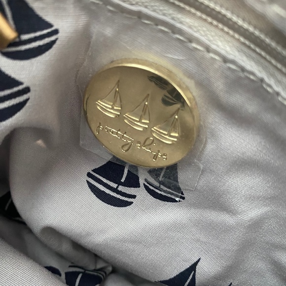 Pretty Ships Wristlet Never Used 5"x 7 1/2" - Picture 7 of 10